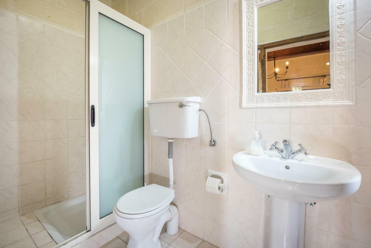 Valley View - Holiday Farmhouse With Private Pool Nadur Exterior foto