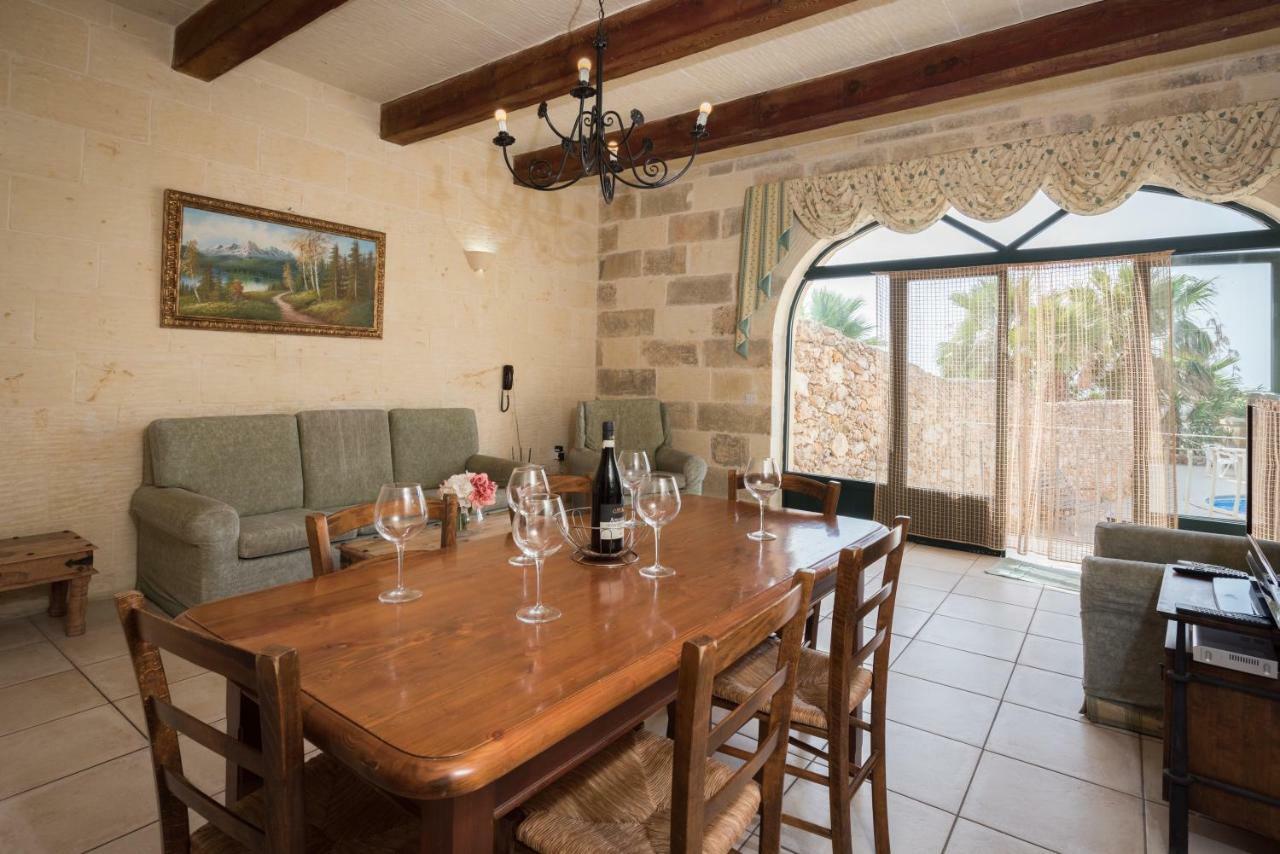 Valley View - Holiday Farmhouse With Private Pool Nadur Exterior foto