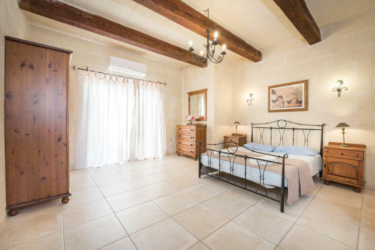 Valley View - Holiday Farmhouse With Private Pool Nadur Exterior foto